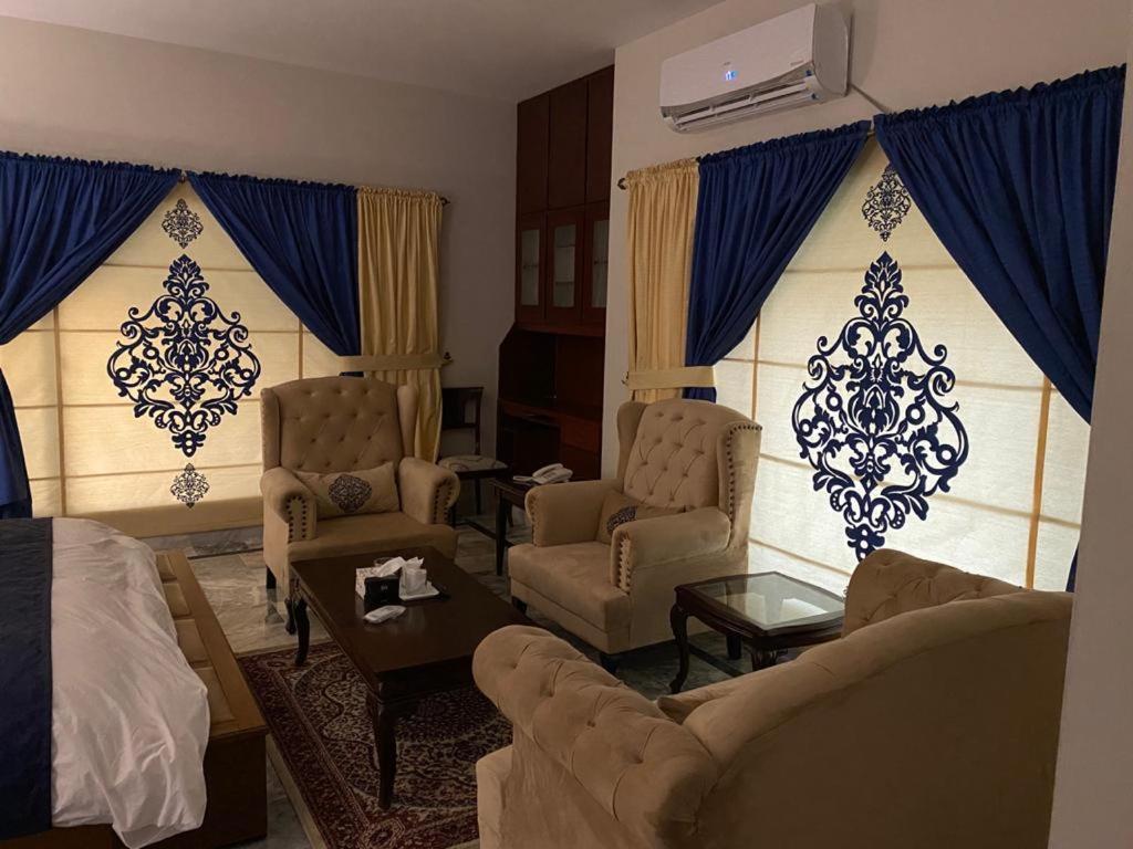 Zaib Guest House E-11 İslamabad Dış mekan fotoğraf